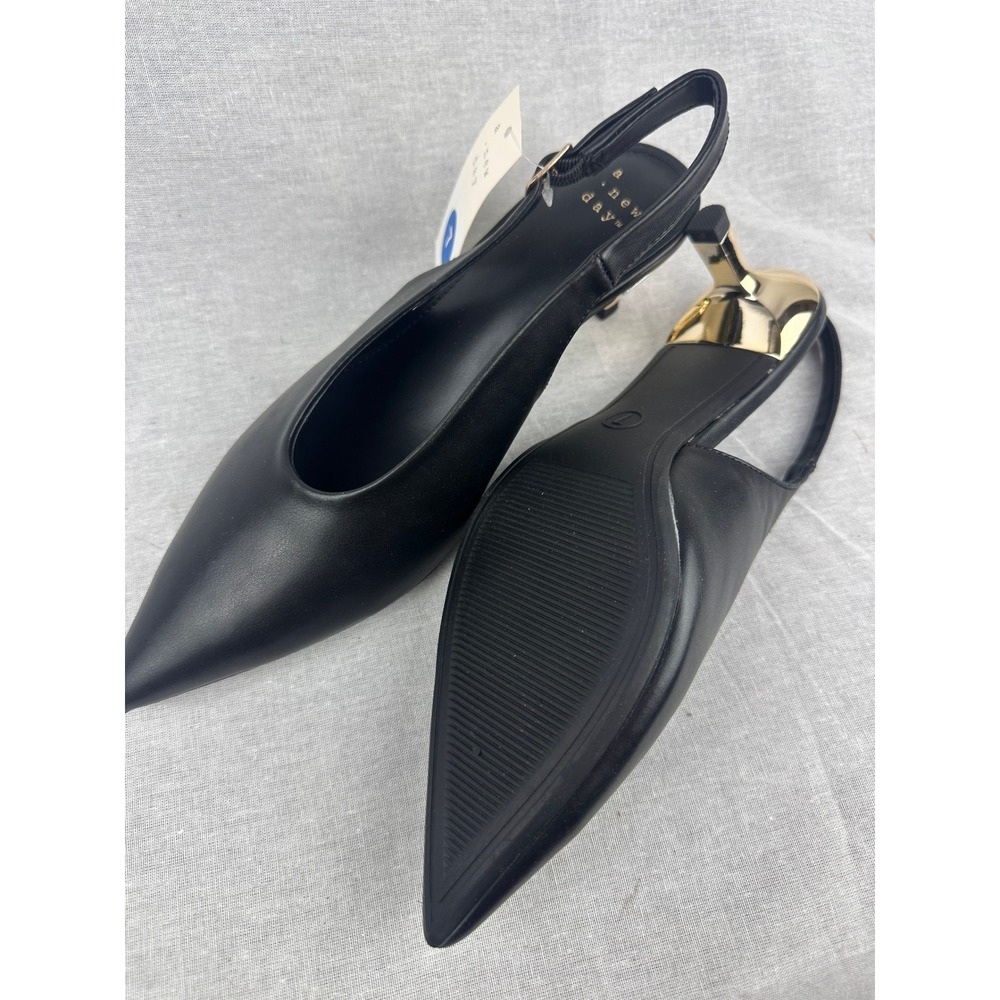 A New Day Womens Black Pointed Toe Slingback Heels Gold Kitten Heel Size 7 NEW - Picture 6 of 6